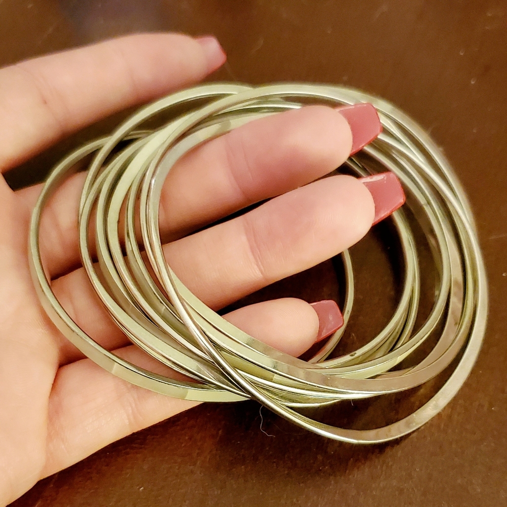 3/$15 Deal! - Ceramic & Silver Bangle Bracelet Set - Picture 2 of 4